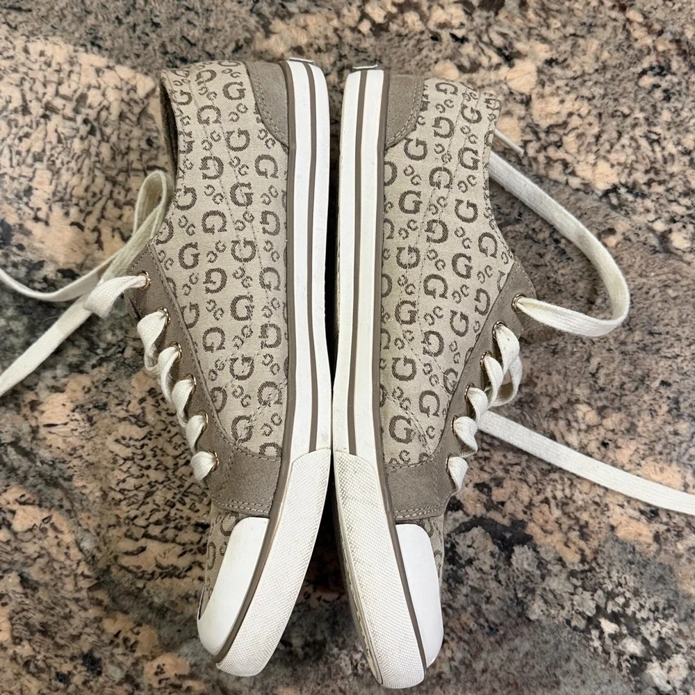 Guess Women's Sneakers - Beige and Black